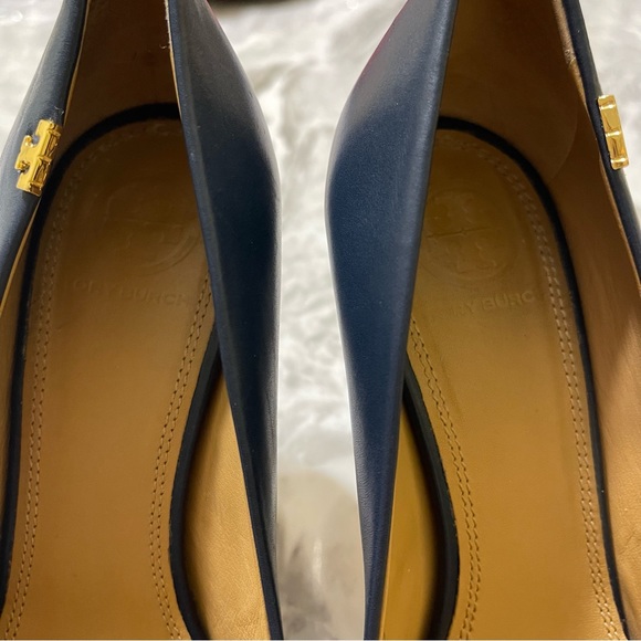 Tory Burch Penelope 85MM Cap Toe Pump Heels Size US 6 Ink Navy Perfect Black - Picture 9 of 15